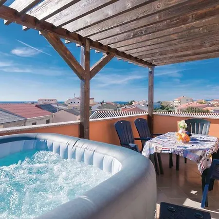 Apartment Milka Povljana